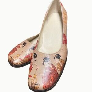 ICON Artistic Flats with Japanese-Inspired Print Vintage – EUC Size 6.5